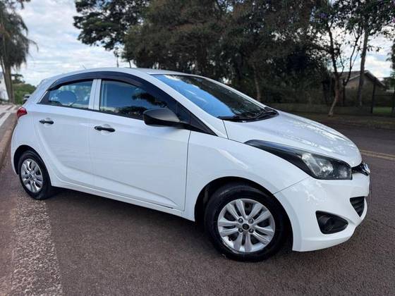 HYUNDAI HB20 1.0 COMFORT 12V FLEX 4P MANUAL
